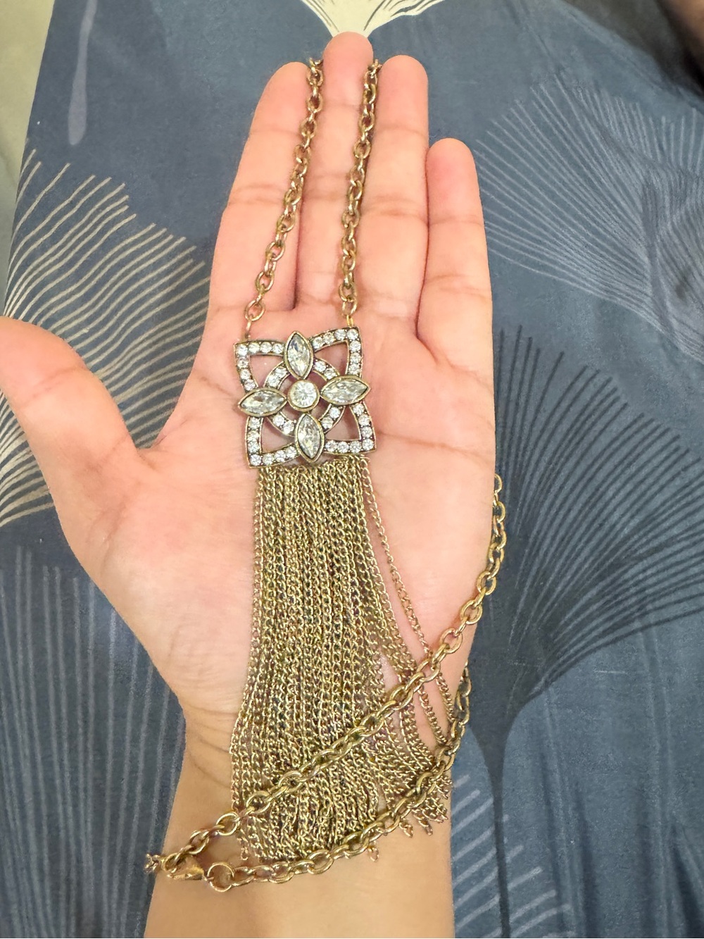 Vintage Crystal Floral Fringe Pendant Necklace Gold & Silver